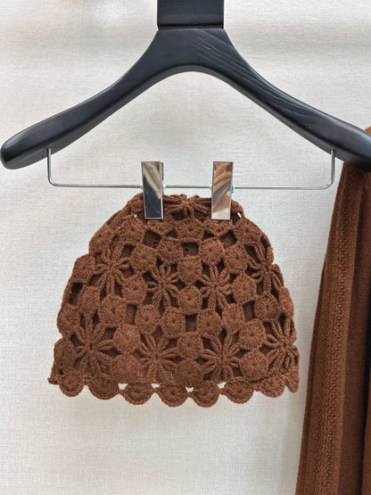 25fw new V-neck cardigan + flower hollow knitted hat set