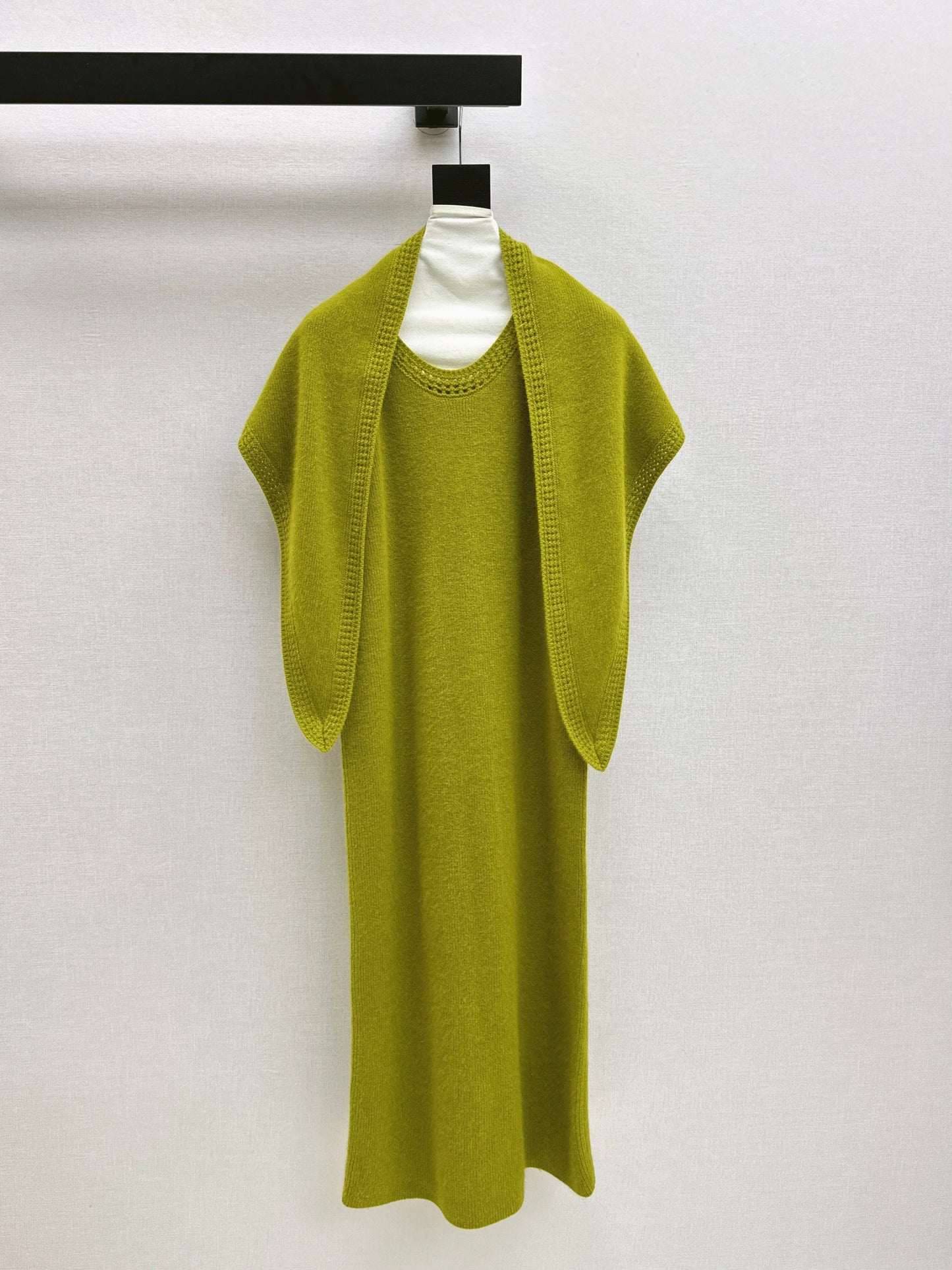 25fw new round neck wool dress with matching shawl