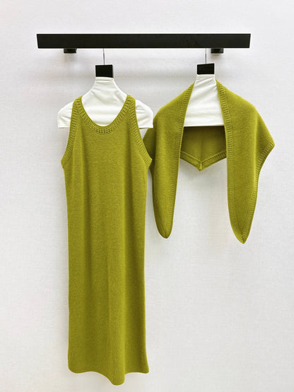 25fw new round neck wool dress with matching shawl