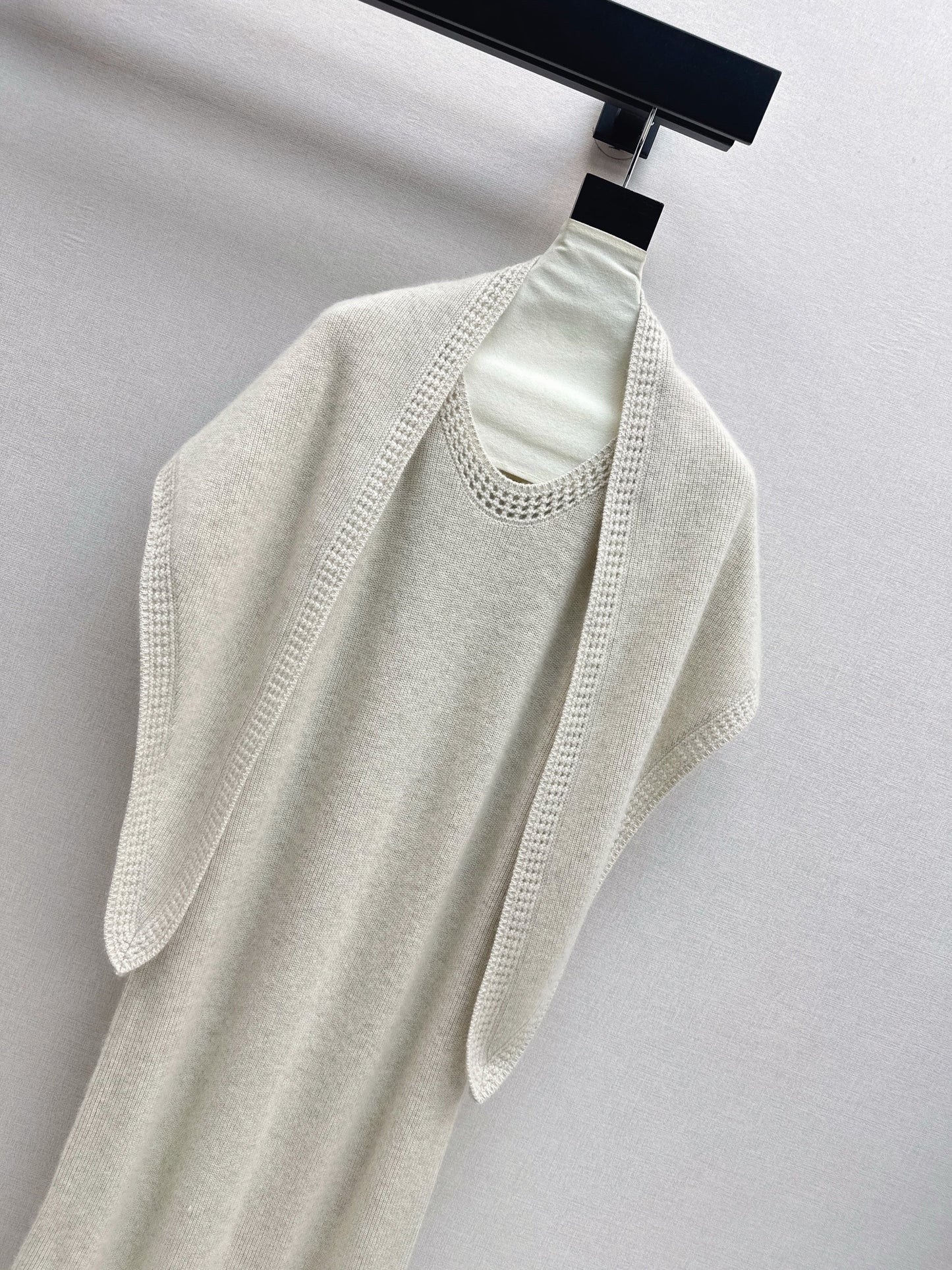 25fw new round neck wool dress with matching shawl