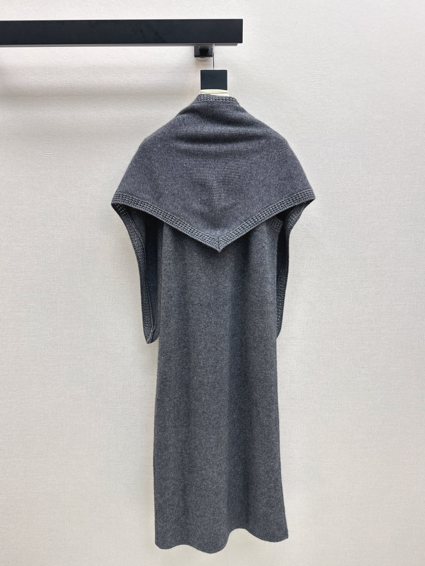 25fw new round neck wool dress with matching shawl
