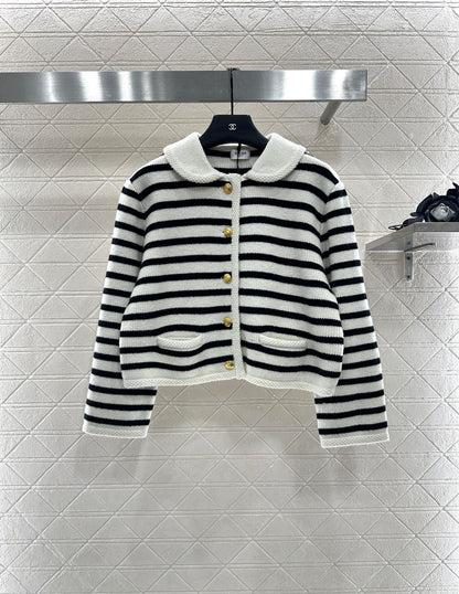 25 Collar Knitted Wool Blended Striped Cardigan