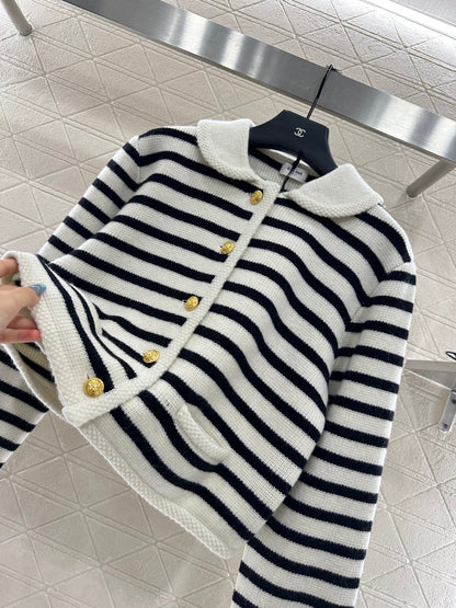 25 Collar Knitted Wool Blended Striped Cardigan