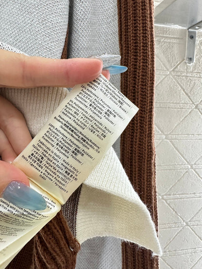 25 Squirrel jacquard knitted pullover sweater