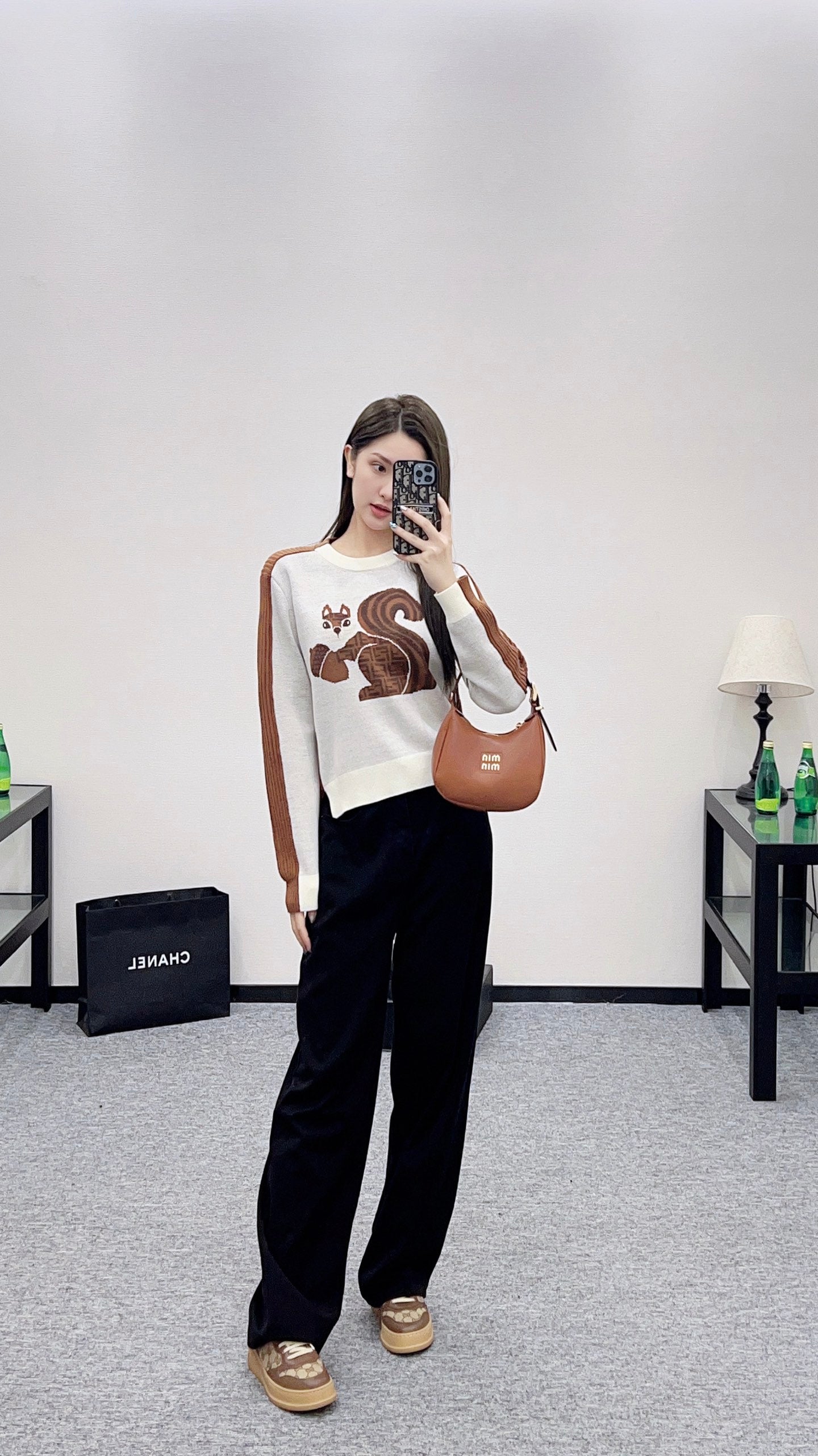 25 Squirrel jacquard knitted pullover sweater