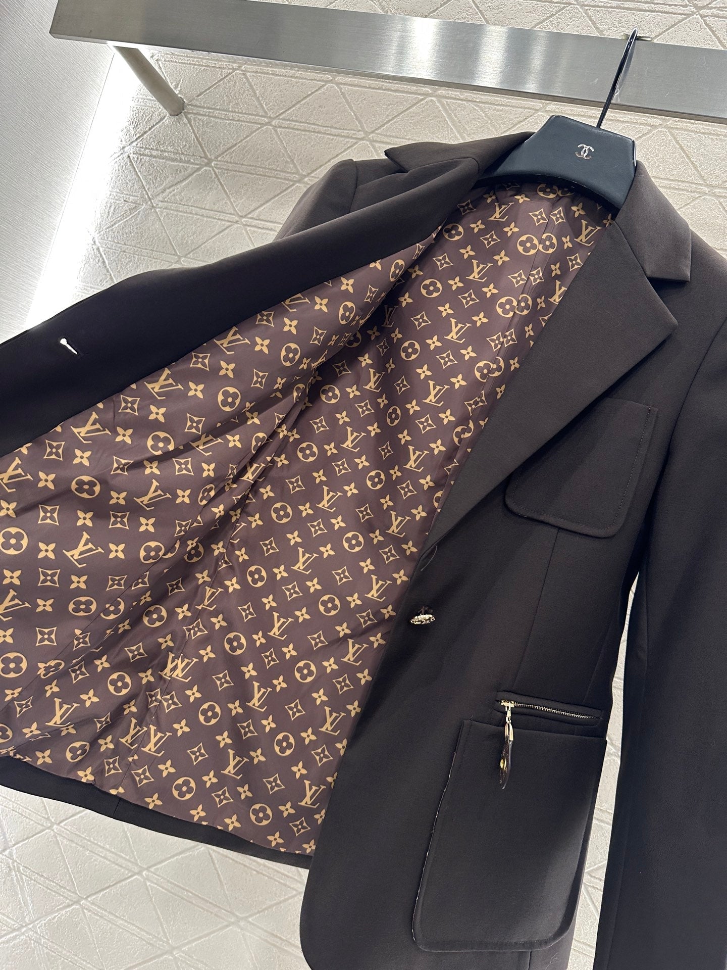 25 lapel zipper pocket blazer