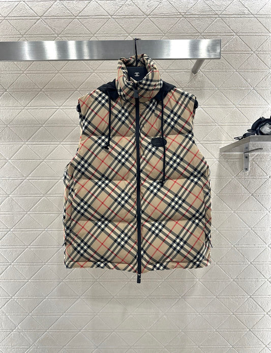 25 Classic Check Hooded Down Vest