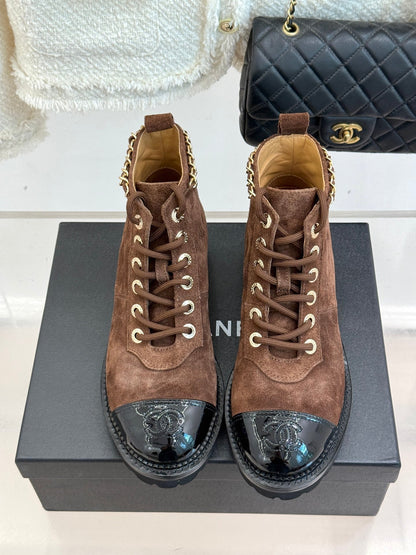 25 New product chain thick heel short boots