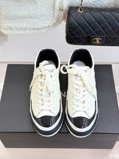 25K new casual board shoes and sports shoes(WHITE/SILVER/BLACK)