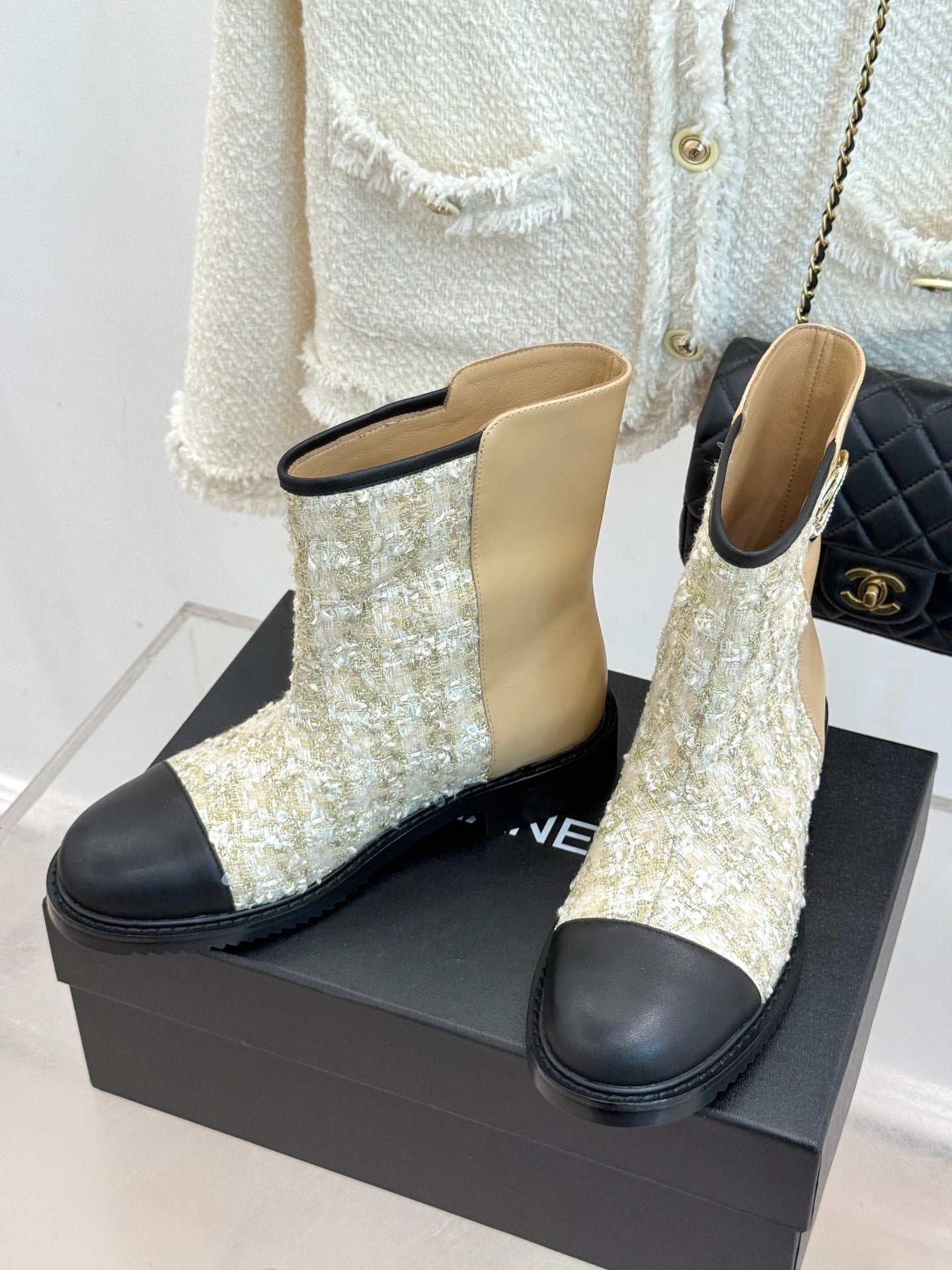 25K Sequined short boots