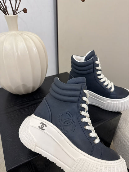 25 Thick soled mid top casual shoes（WHITE/NAVY/BLACK）