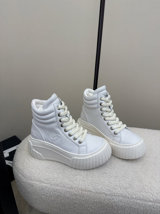 25 Thick soled mid top casual shoes（WHITE/NAVY/BLACK）