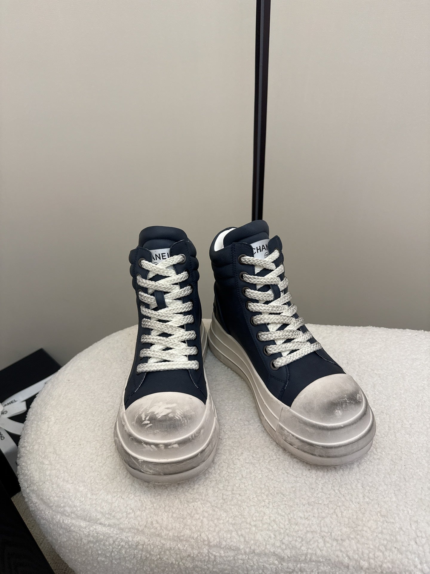 25 Make old thick soled mid top casual shoes（WHITE/NAVY/BLACK）