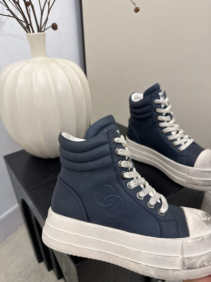 25 Make old thick soled mid top casual shoes（WHITE/NAVY/BLACK）