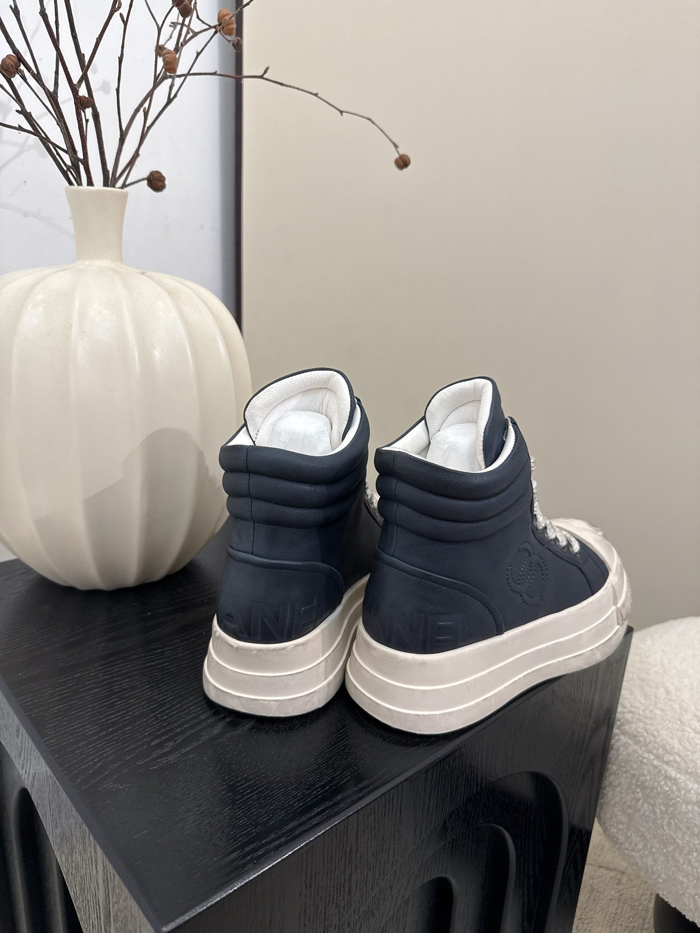 25 Make old thick soled mid top casual shoes（WHITE/NAVY/BLACK）