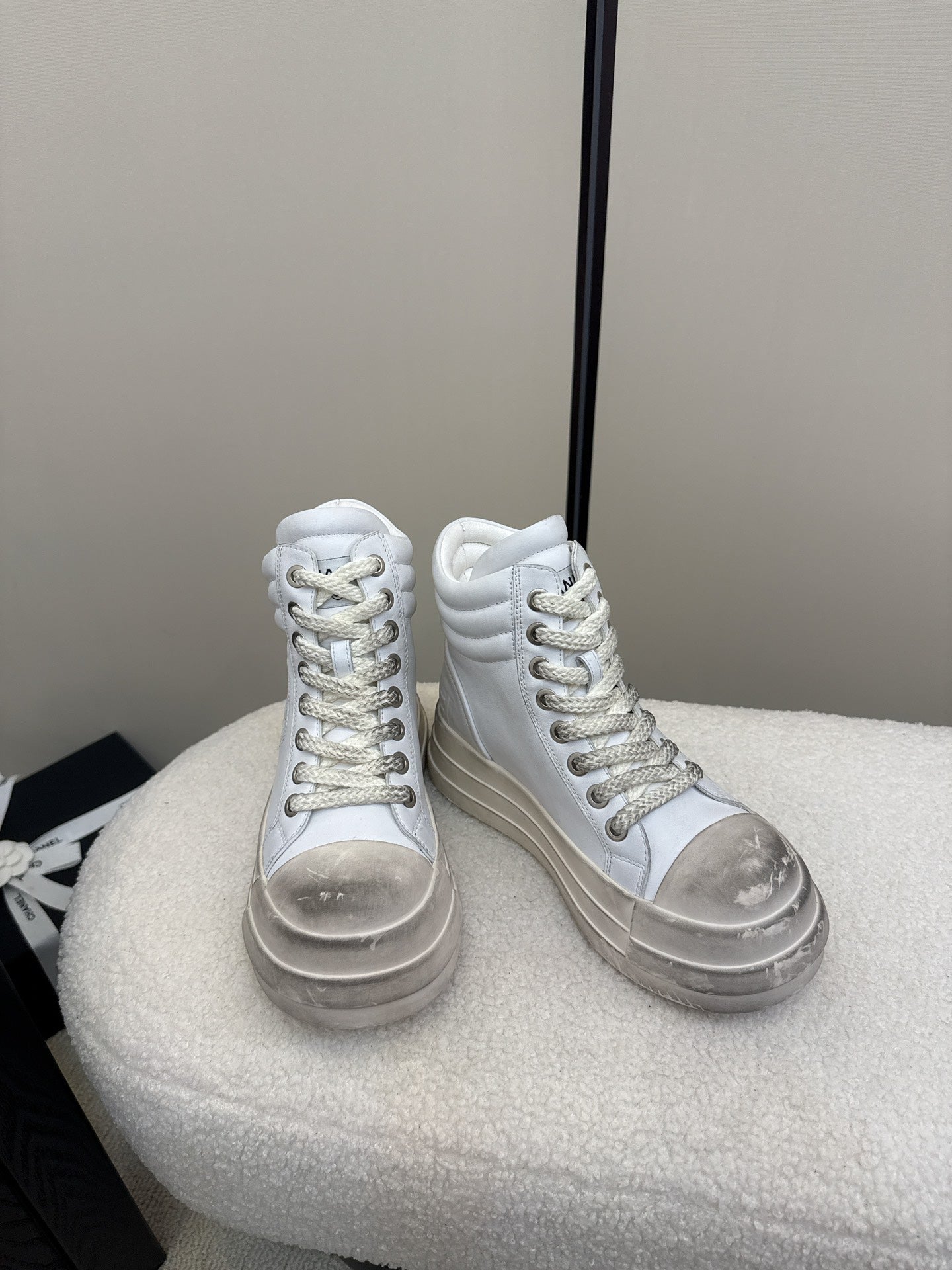 25 Make old thick soled mid top casual shoes（WHITE/NAVY/BLACK）