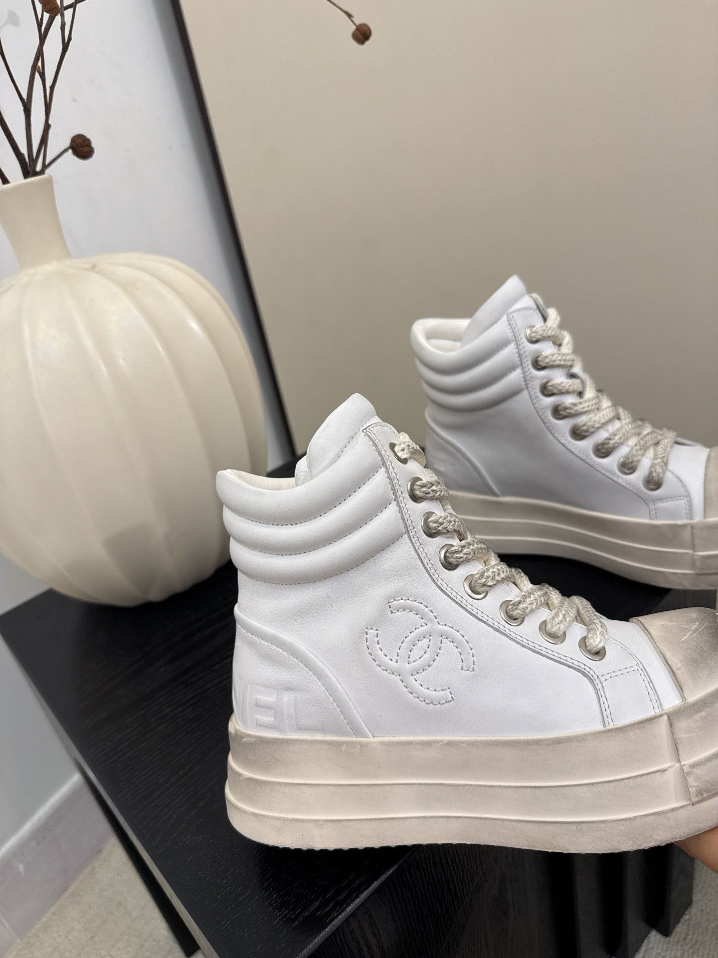 25 Make old thick soled mid top casual shoes（WHITE/NAVY/BLACK）