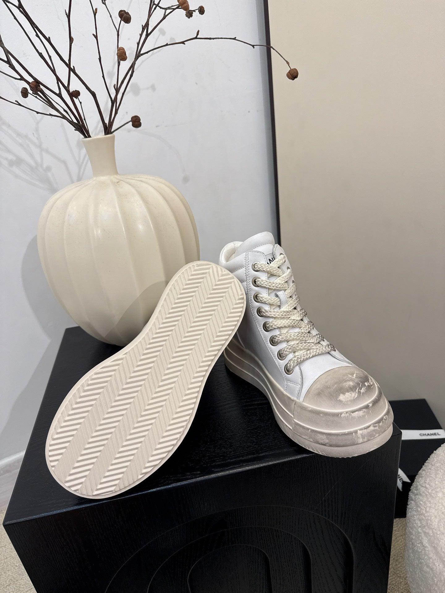 25 Make old thick soled mid top casual shoes（WHITE/NAVY/BLACK）