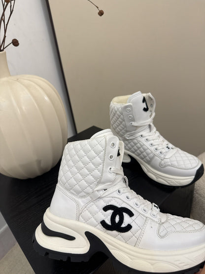 25 High top leather casual shoes（WHITE/BLACK）