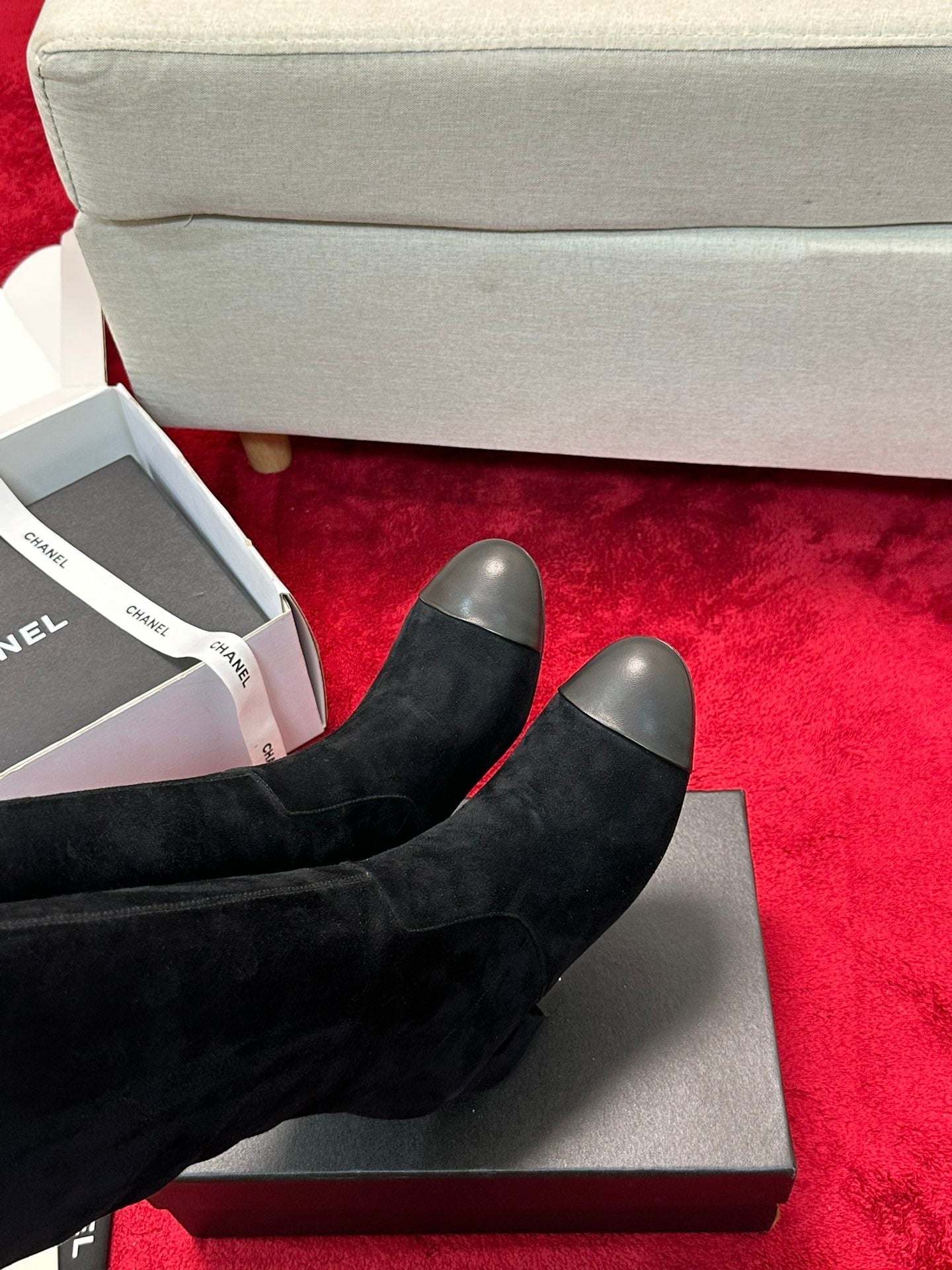 25 New fashionable sheepskin boots