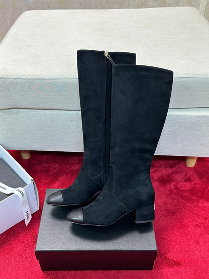 25 New fashionable sheepskin boots
