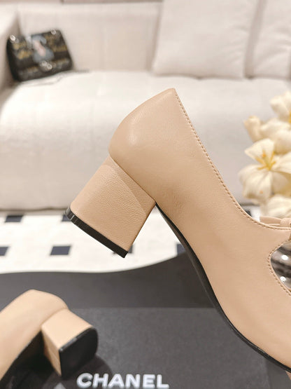 25B Bow Mary Jane Shoes