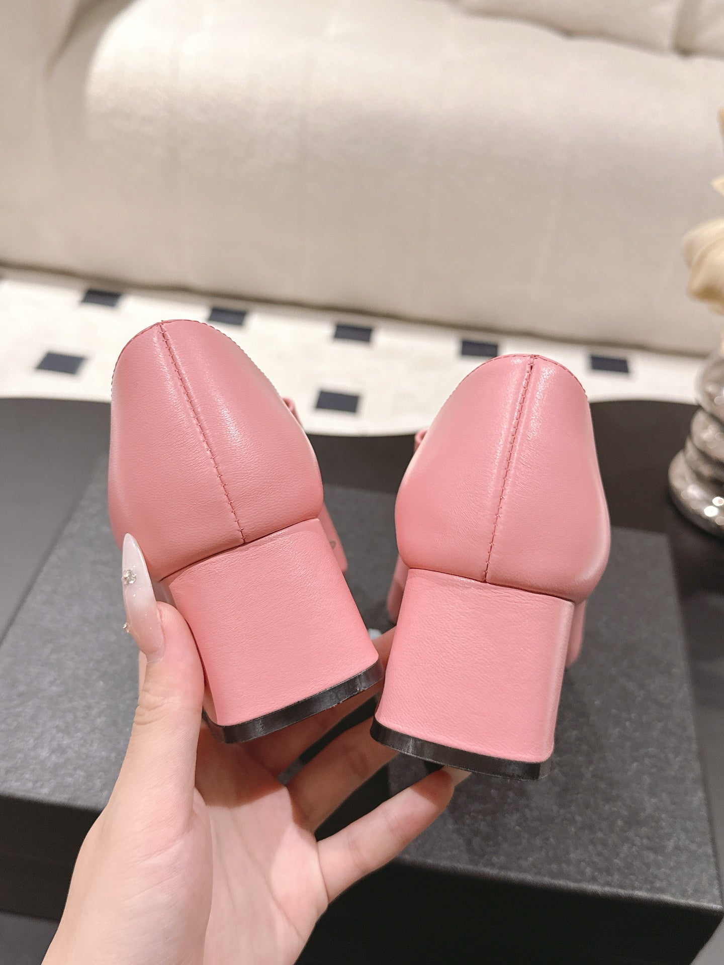 25B Bow Mary Jane Shoes