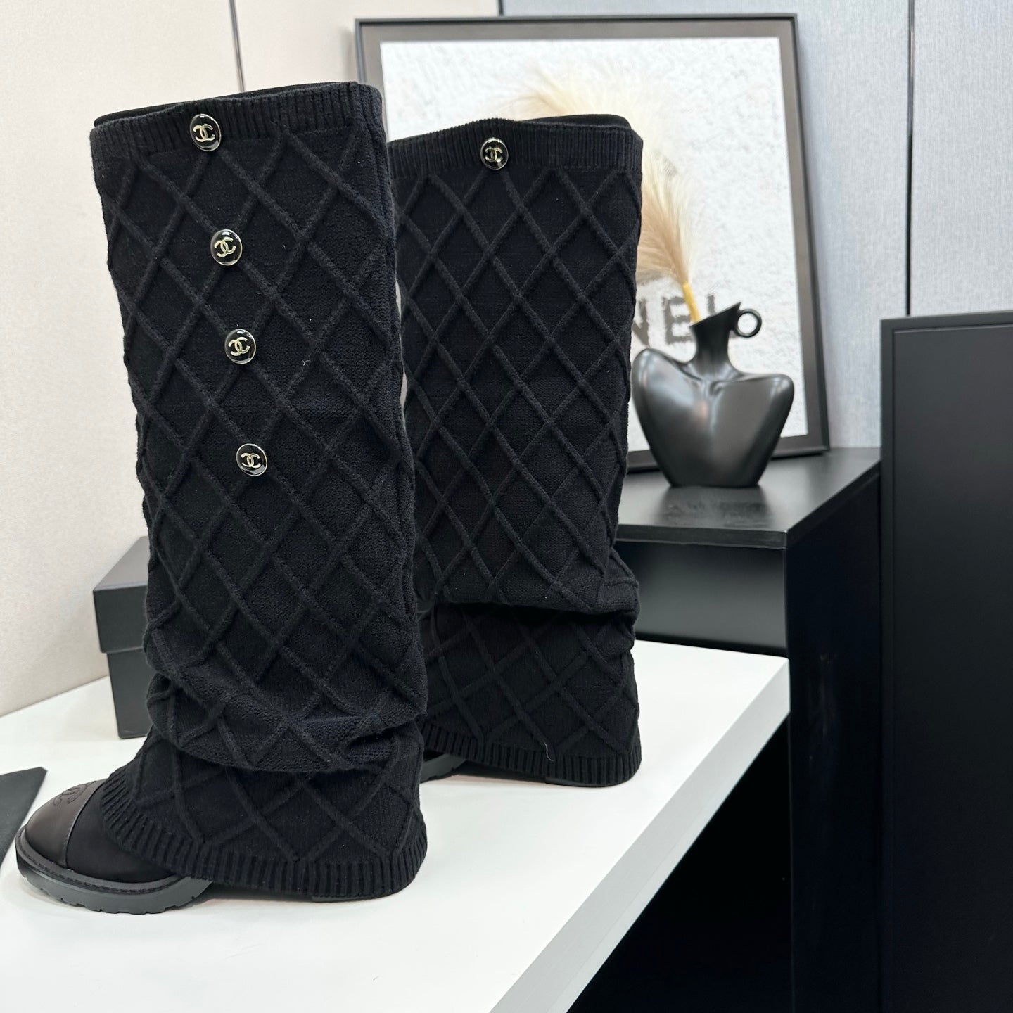 25 Knitted wool sheepskin boots