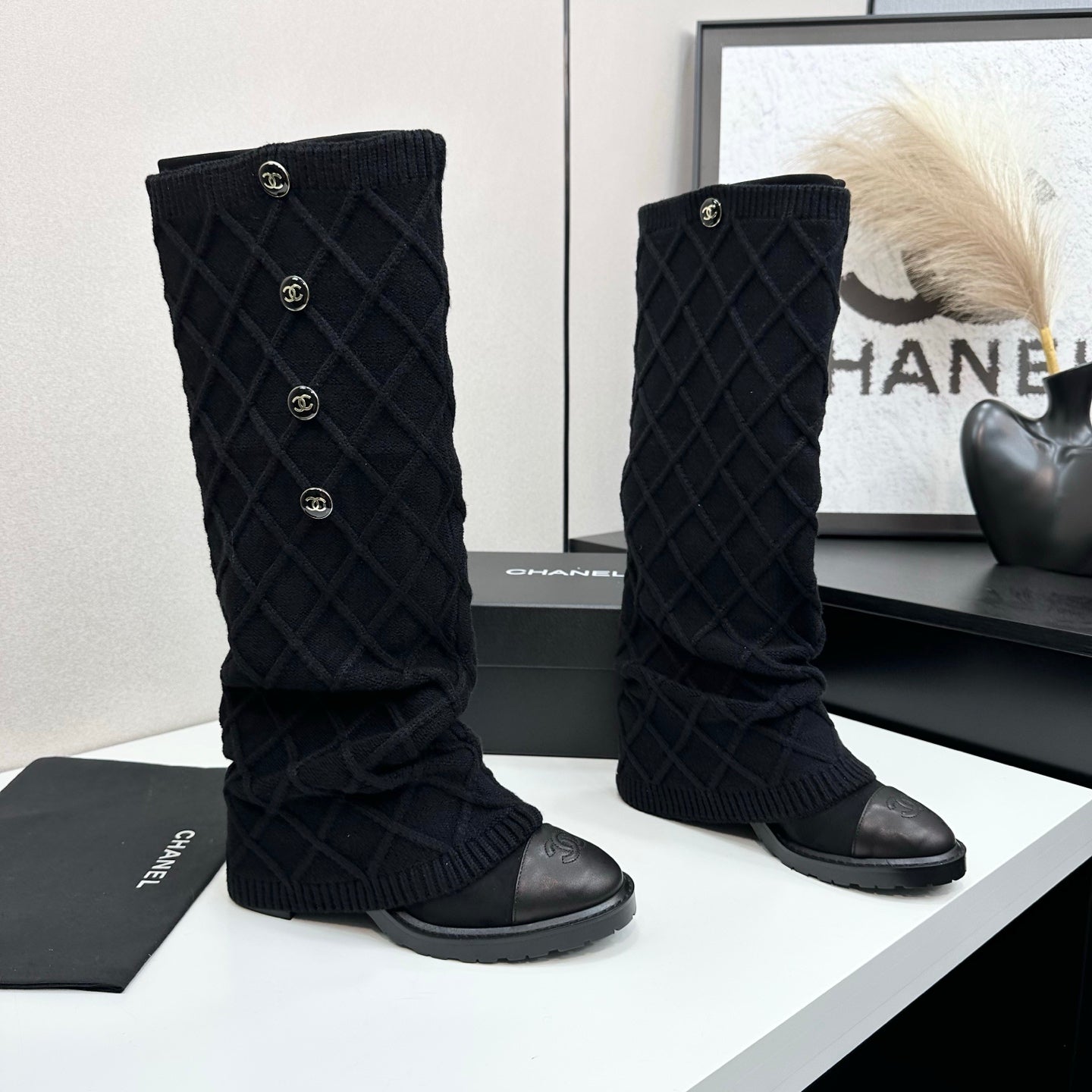 25 Knitted wool sheepskin boots