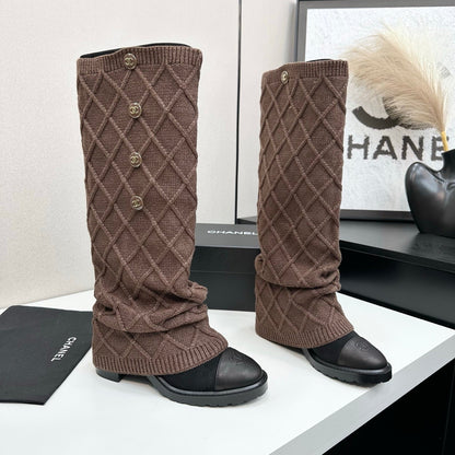 25 Knitted wool sheepskin boots