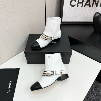 25 New sheepskin short boots