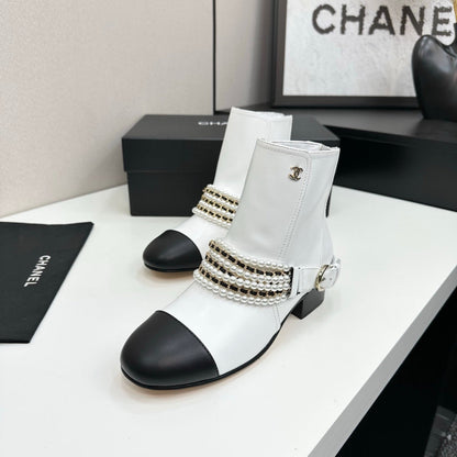 25 New sheepskin short boots