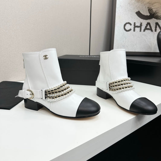 25 New sheepskin short boots