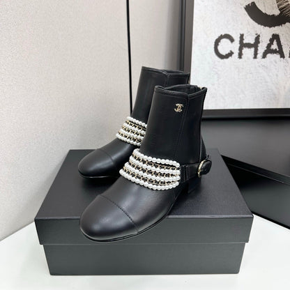 25 New sheepskin short boots