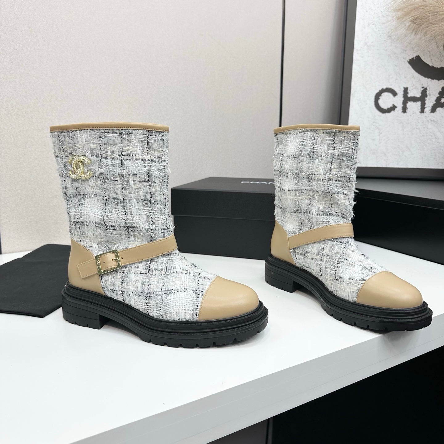 25 Cowhide and cloth lined mid calf boots