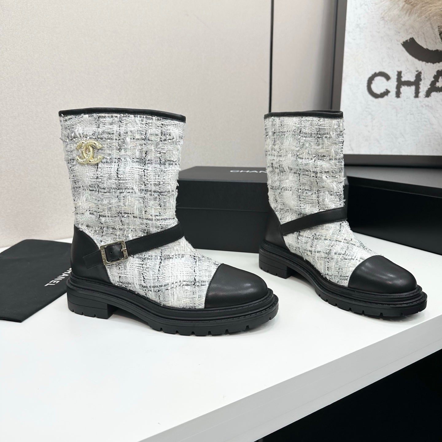 25 Cowhide and cloth lined mid calf boots