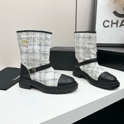 25 Cowhide and cloth lined mid calf boots