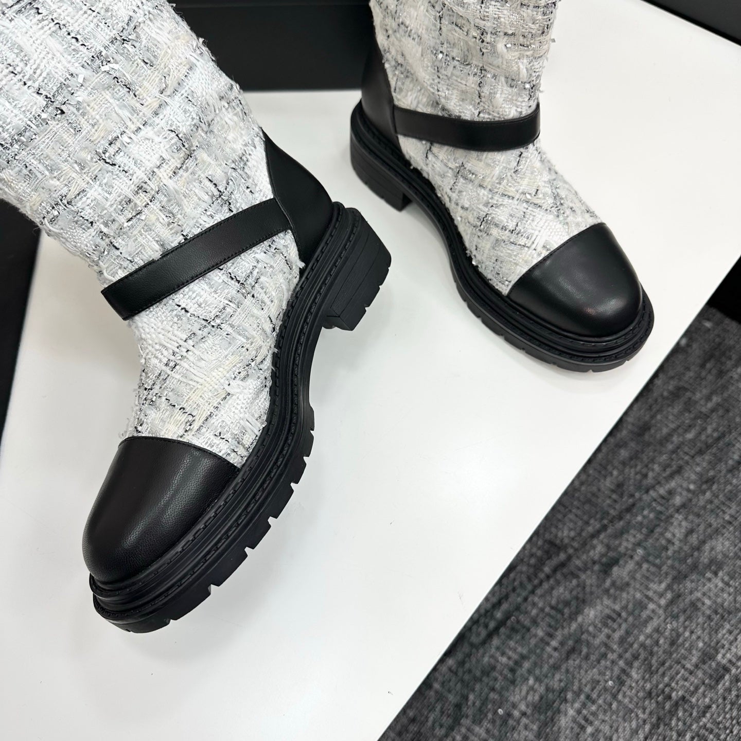 25 Cowhide and cloth lined mid calf boots