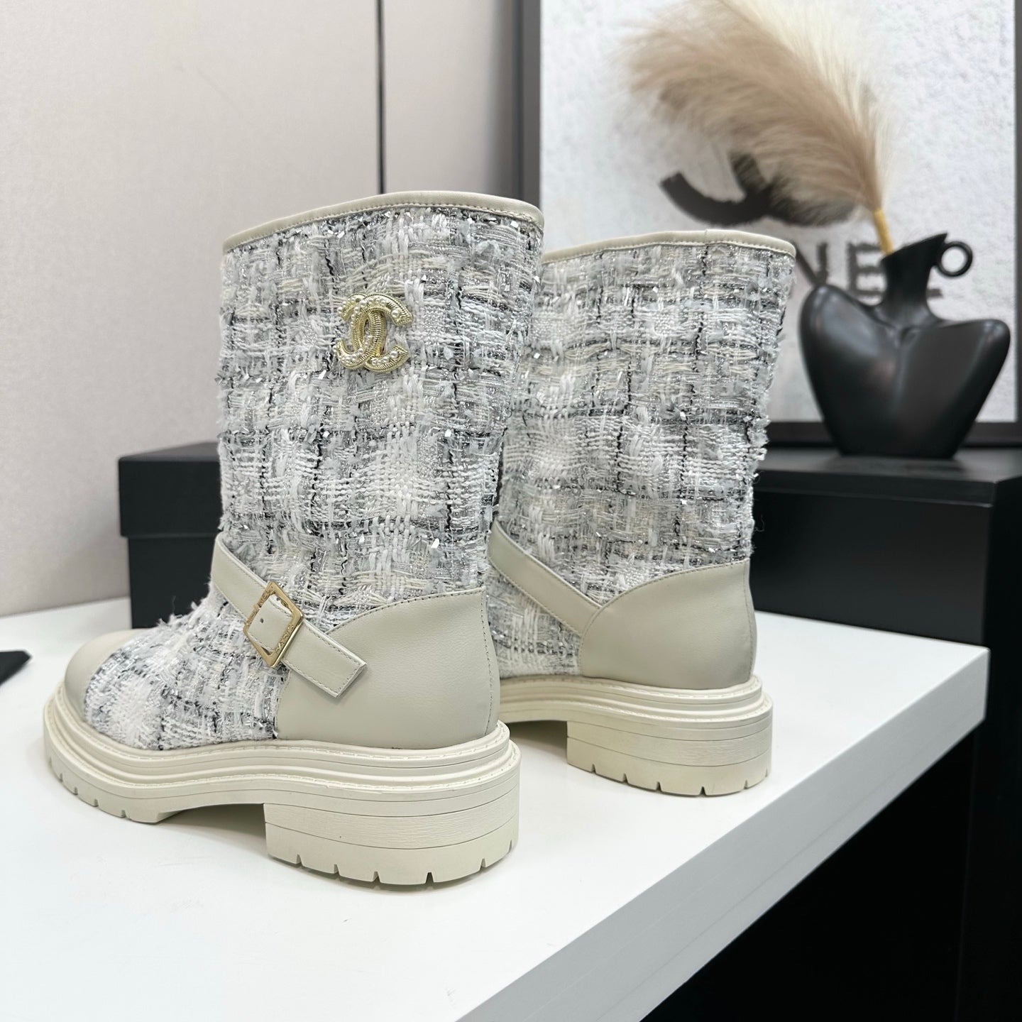 25 Cowhide and cloth lined mid calf boots