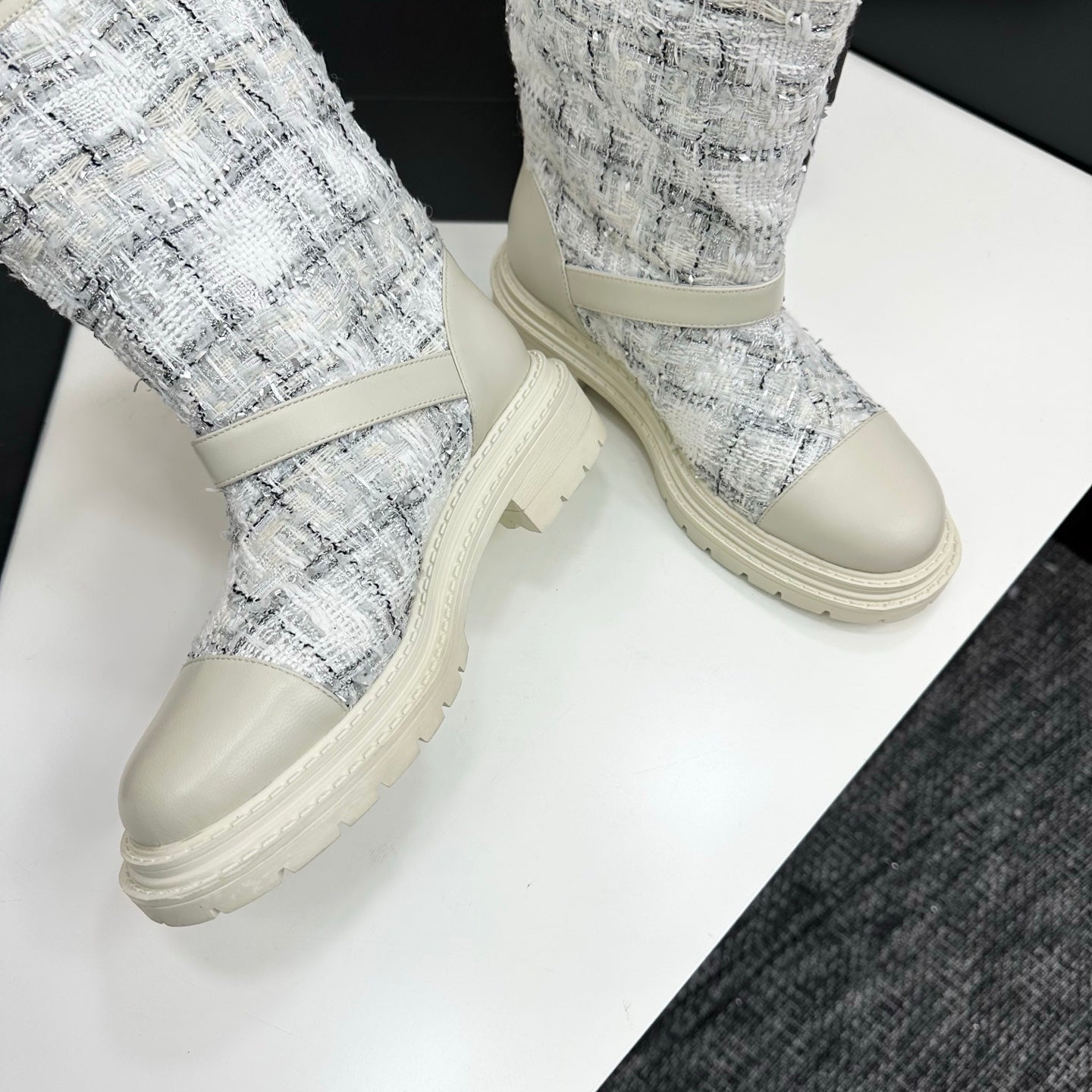 25 Cowhide and cloth lined mid calf boots