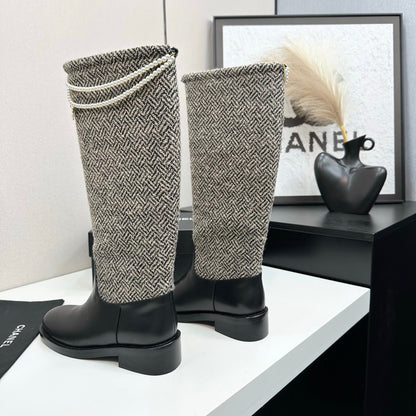 25 Pearl necklace decoration thick soled boots