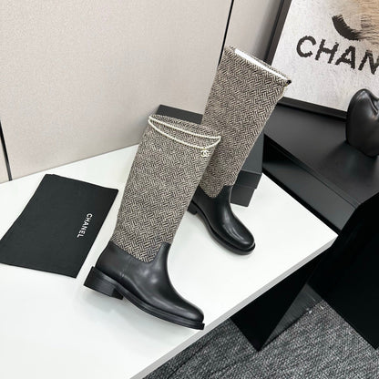 25 Pearl necklace decoration thick soled boots