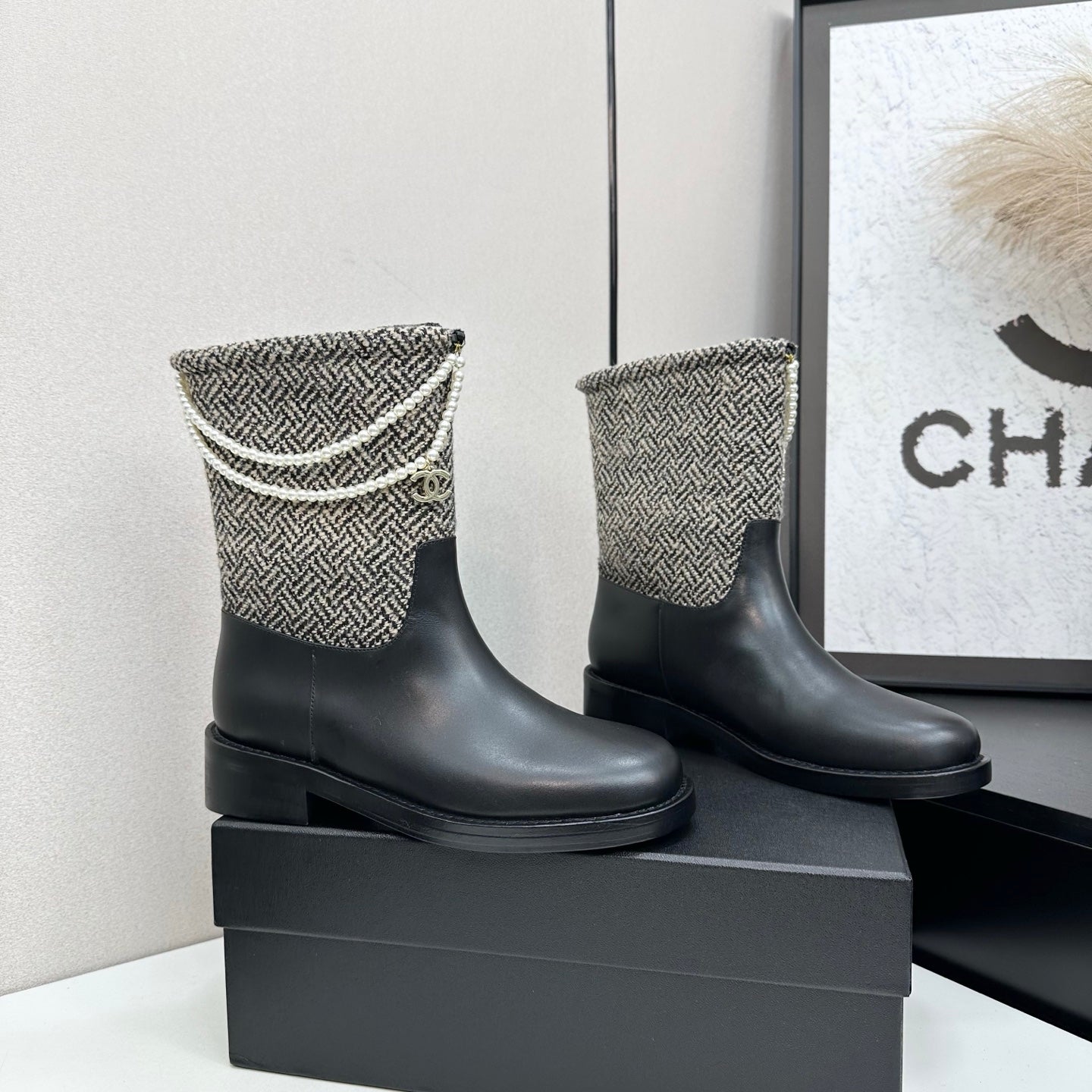 25 Pearl necklace decoration, thick soled short boots（GRAY/BLACK）