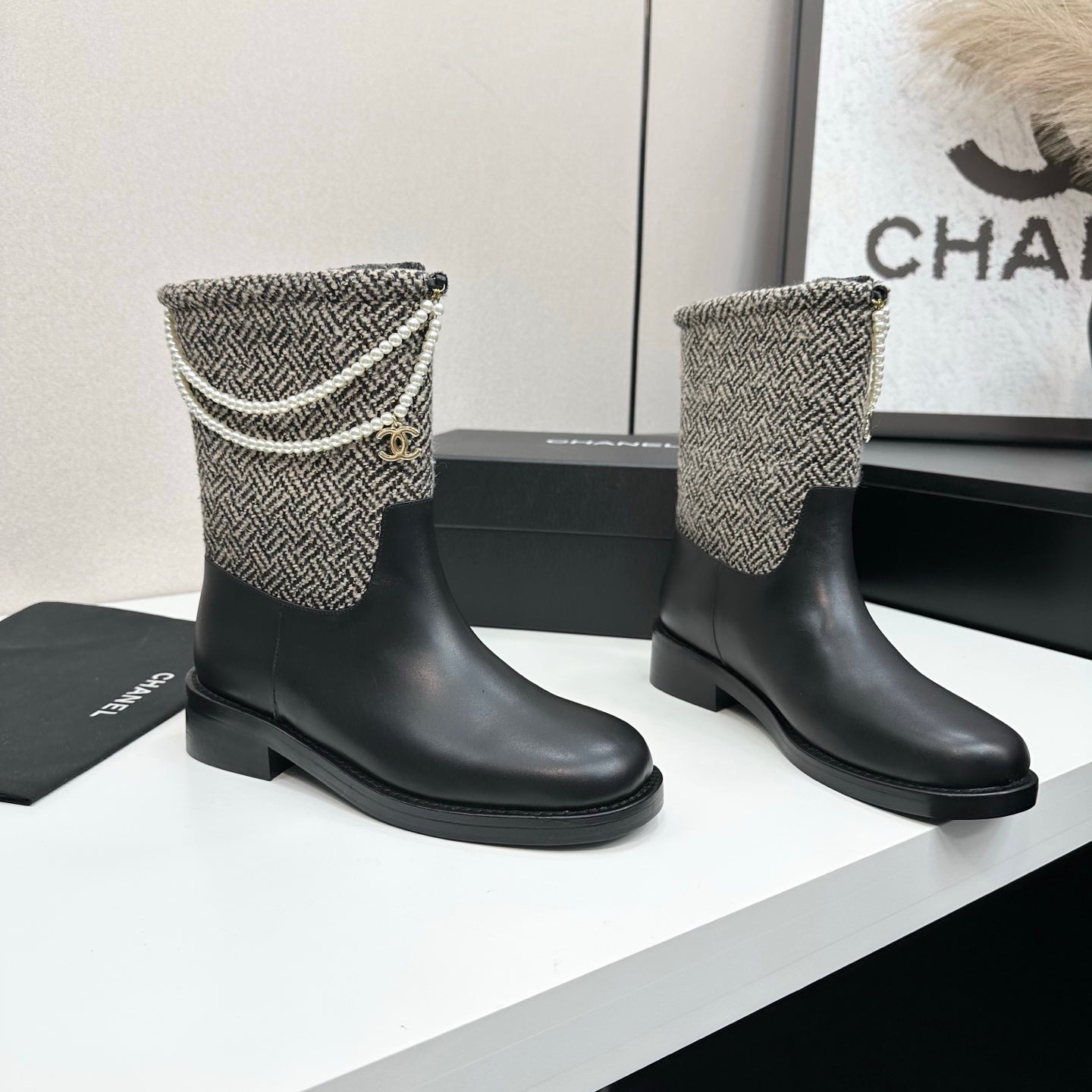 25 Pearl necklace decoration, thick soled short boots（GRAY/BLACK）