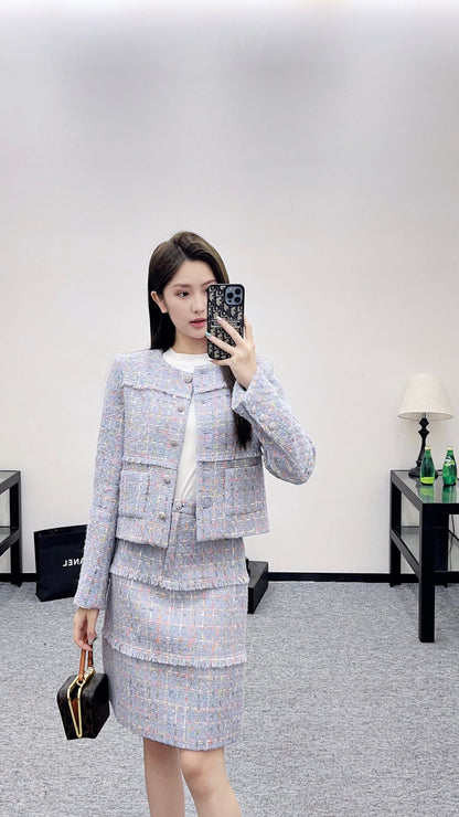 25 Round neck woven wool short jacket+half skirt set