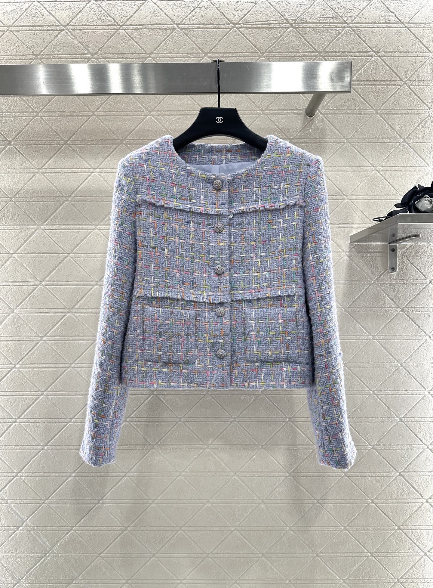 25 Round neck woven wool short jacket+half skirt set