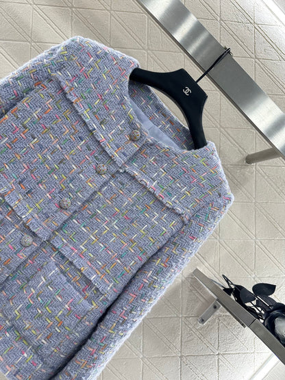 25 Round neck woven wool short jacket+half skirt set