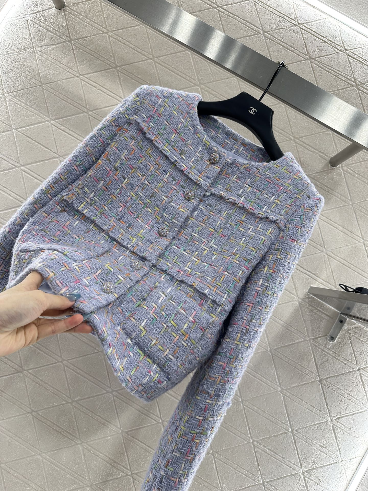 25 Round neck woven wool short jacket+half skirt set