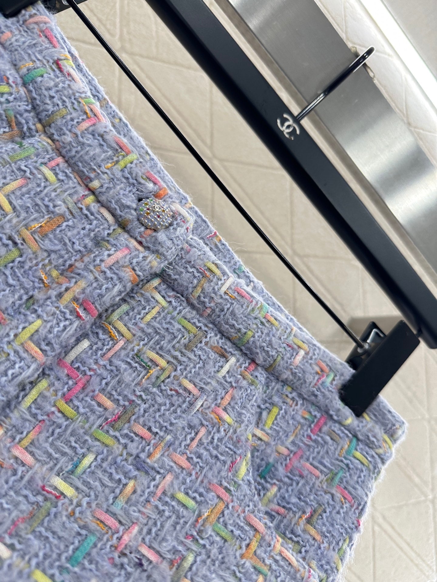 25 Round neck woven wool short jacket+half skirt set