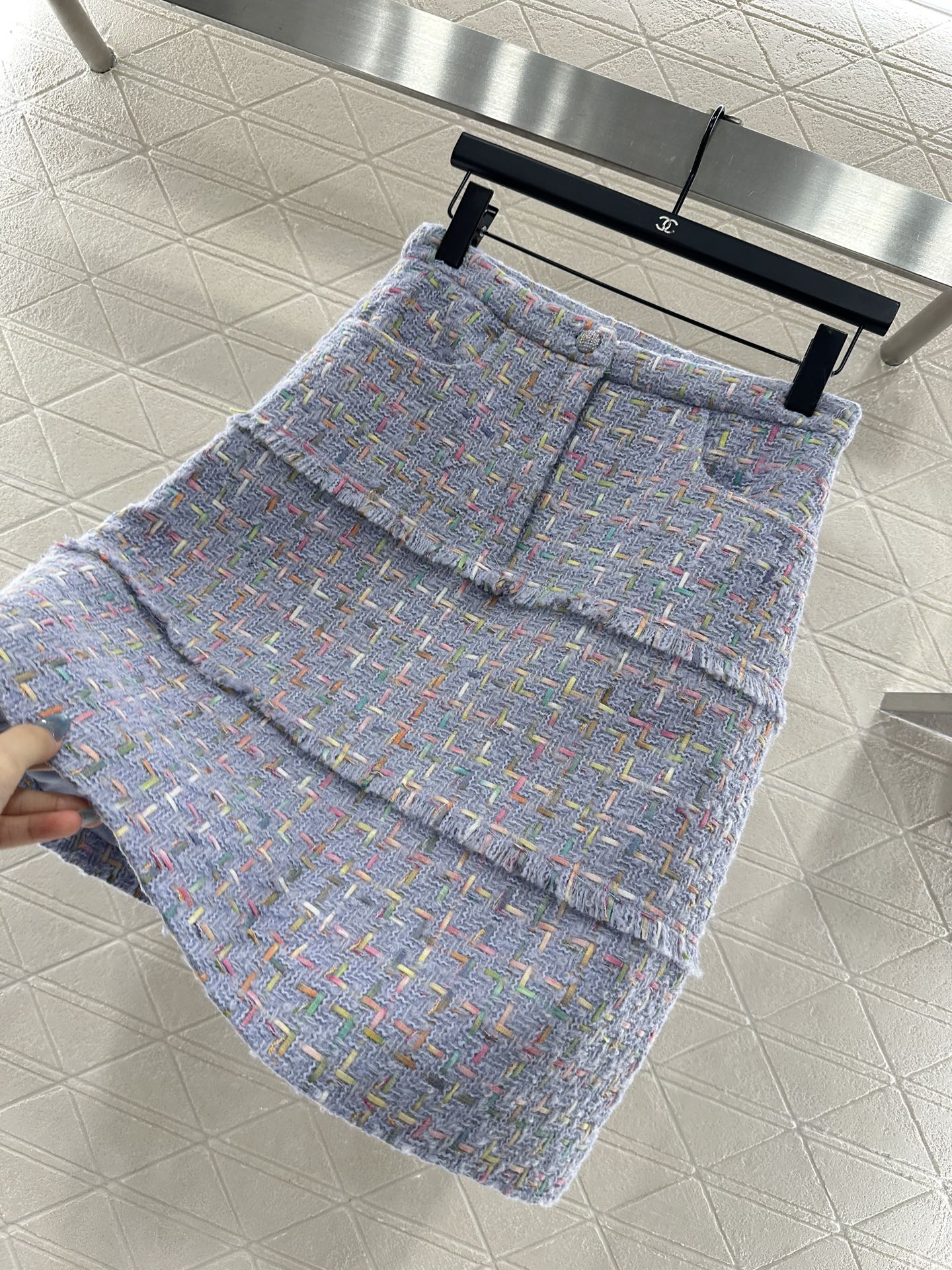 25 Round neck woven wool short jacket+half skirt set